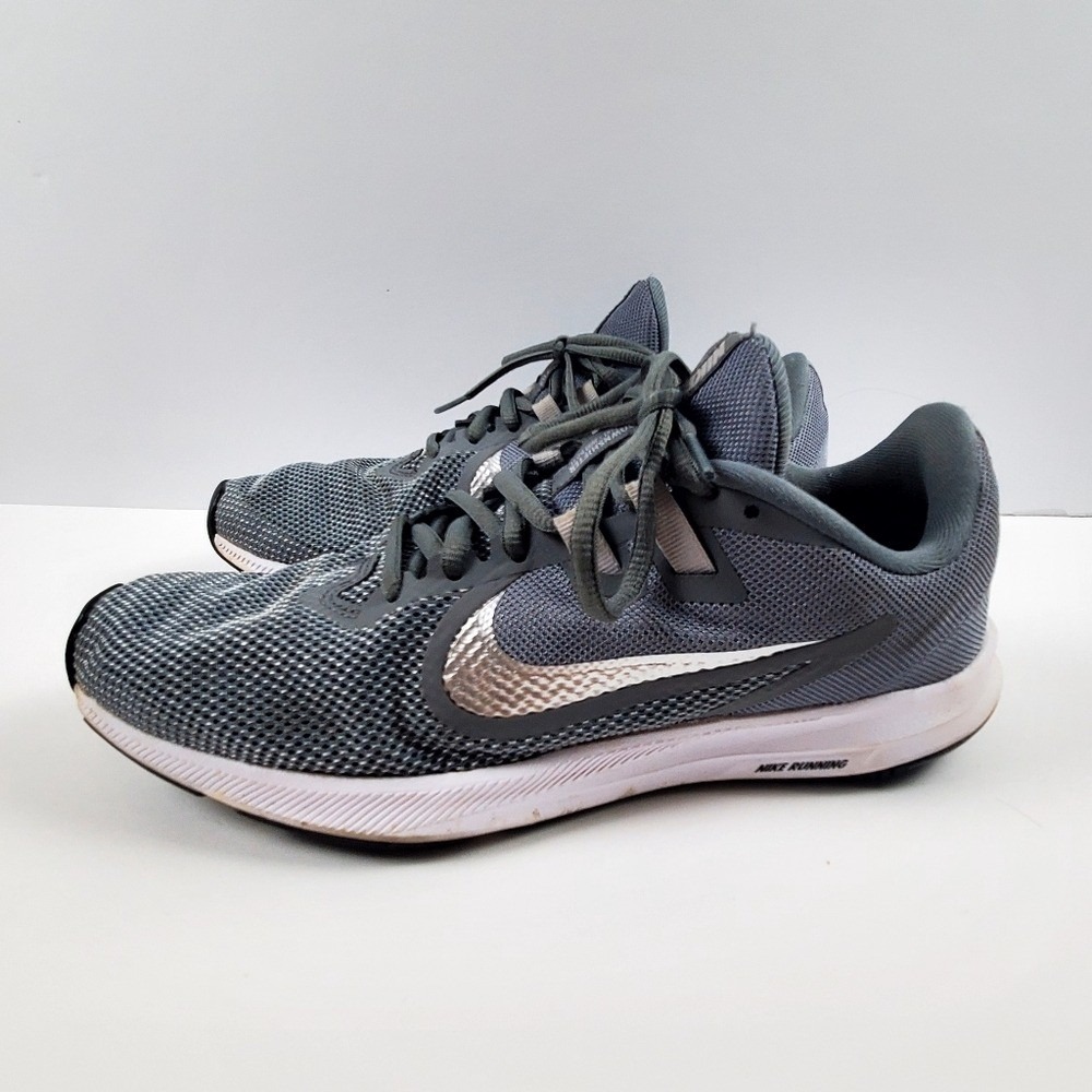 Nike Downshifter 9 Womens Running Shoes Grey Silver AQ7486-004 Size 8.5
